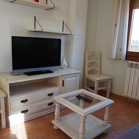 Apartamentos Casa Domenc Arén Esterno foto